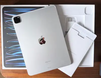 iPad Pro 11 2024 Perfect Condition, View more