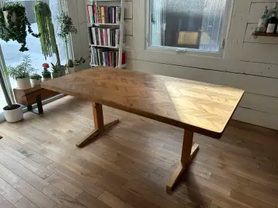 Table neuve  en bois revalorisé , View more