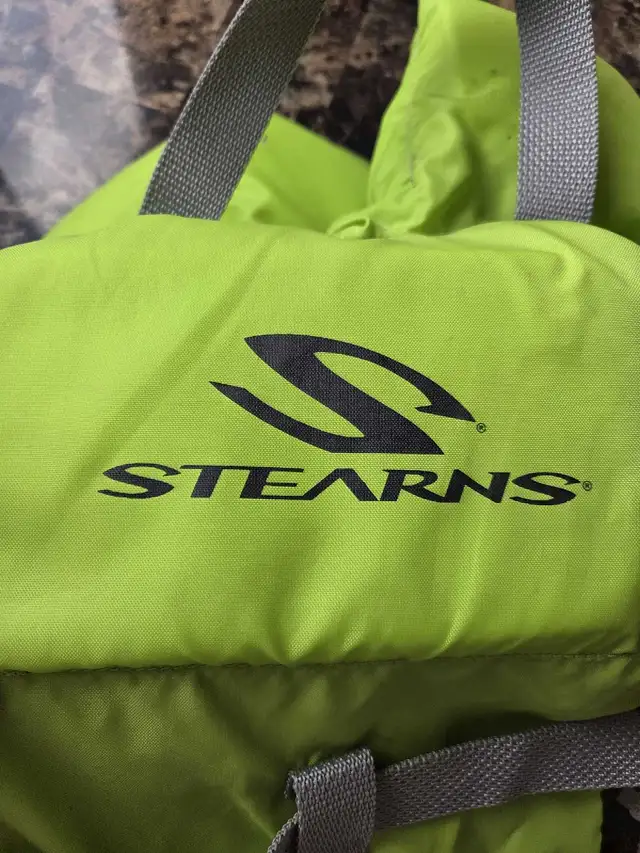 Like New Stearns Infant Life Jacket $25 in Bathing & Changing in Edmonton - Image 5