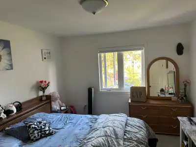 Private room for rent