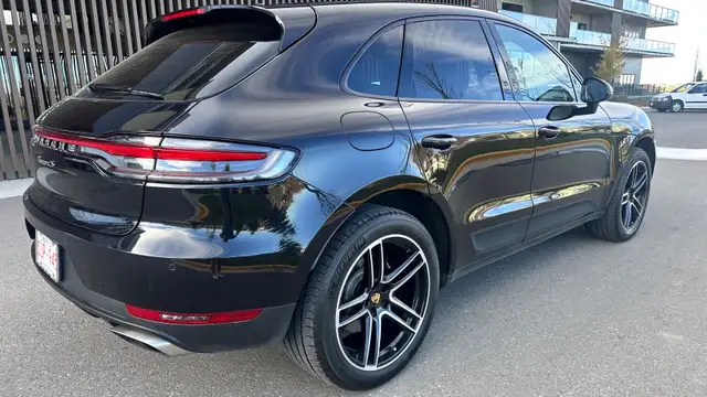 2020 Porsche Macan 594162877328926726
