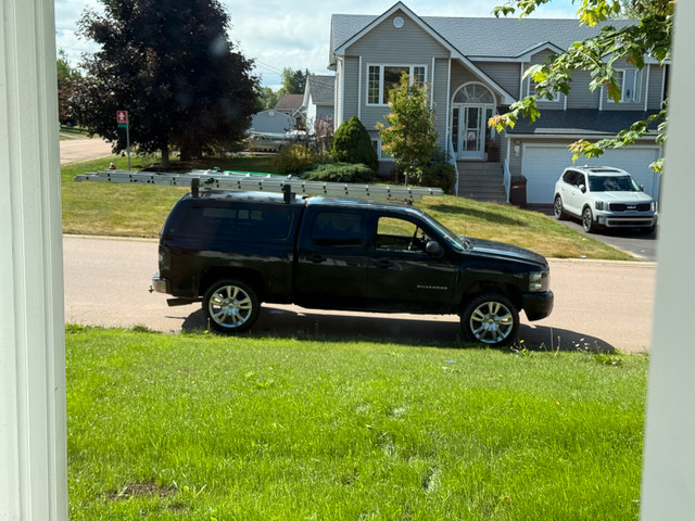 2011 chevrolet silverado in Cars & Trucks in Moncton - Image 2