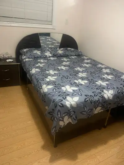 A very good room in very good location in malton with very good furniture and a very good private mi...