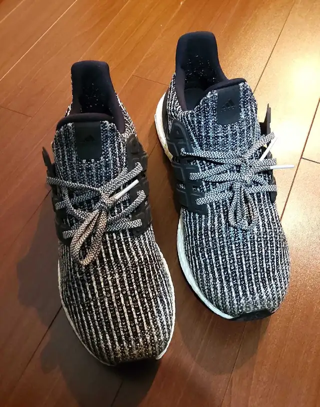 Adidas ultra boost, men's size 11.5,  in Men's Shoes in City of Toronto - Image 3