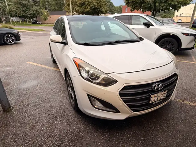 2017 Hyundai Elantra GT569252791725608962