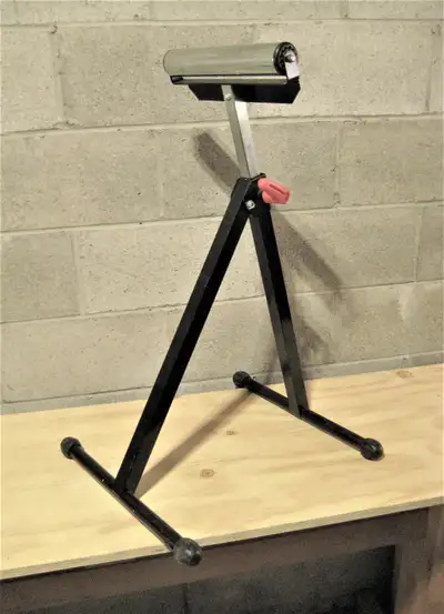 WOODWORKING  EQUIPMENT, View more