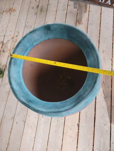 Big flower pot, View more