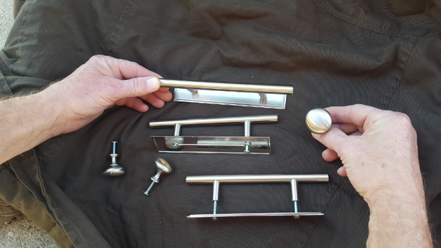 3 brushed nickel pewter cabinet knobs & handles (reg $30+) in Hardware, Nails & Screws in Hamilton
