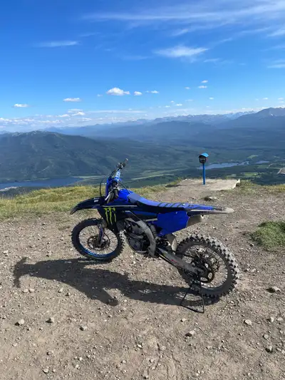 Looking to get rid of my yz250f, just don’t use it anymore. Comes with new back tire, will get rid o...