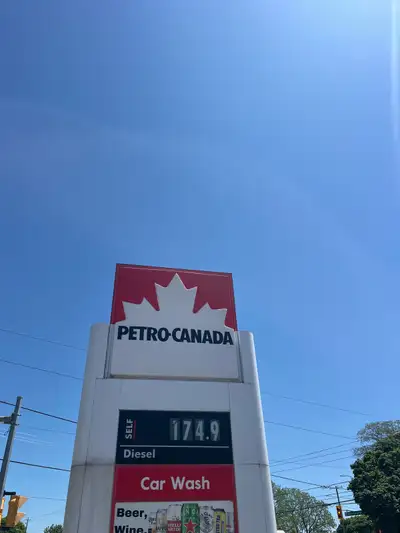 Cashier wanted Oshawa Petro Gas Station , View more
