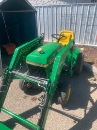 John Deere 317 lawn tractor for sale