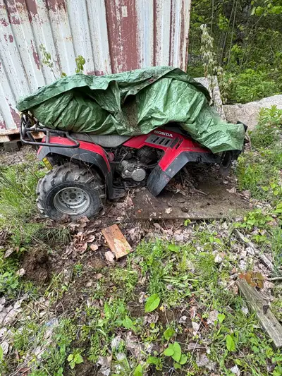 93 Honda Four trax . I inherited this . I know all of the parts are here and it starts with a boost...