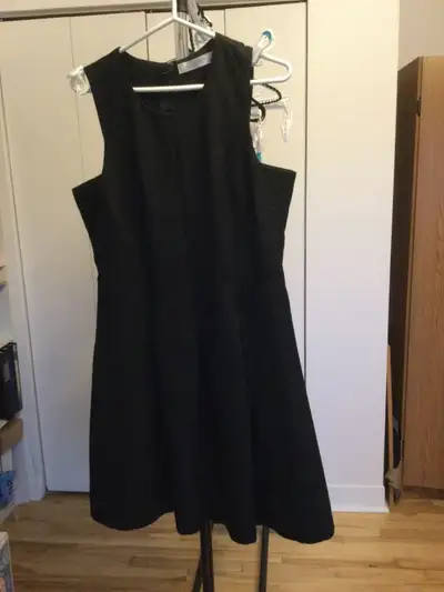 Robe de soirée, View more