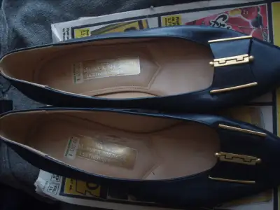 Gently Used Ladies' Shoes & More For Sale   3708-13/5297-99, View more