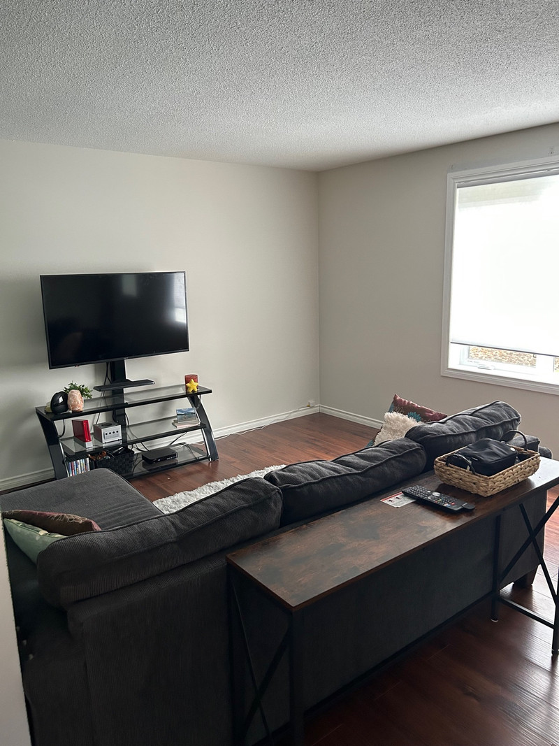Room Rental Room Rentals & Roommates Saskatoon Kijiji