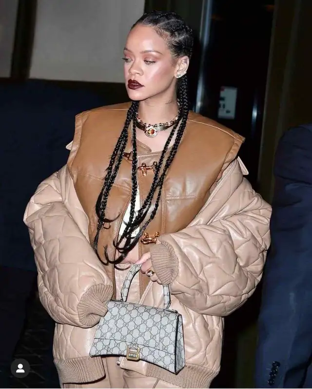Balenciaga Gucci Hourglass Bag in Women's - Bags & Wallets in City of Toronto - Image 2