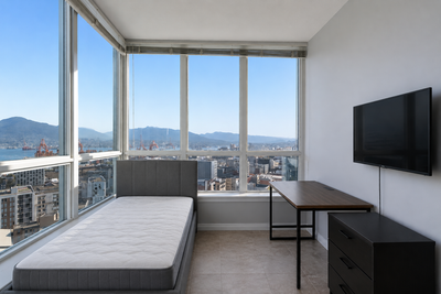 A comfortable furnished private room is now available in a shared 4-bedroom home in Downtown Vancouv...