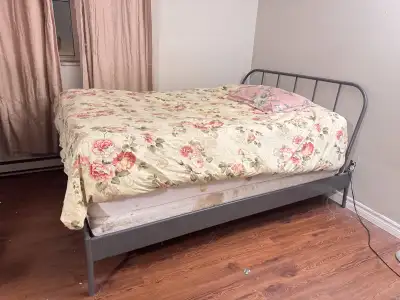 Queen bed frame don’t need box spring, View more