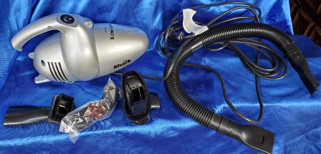Shark hand vacuum in Vacuums in Prince Albert