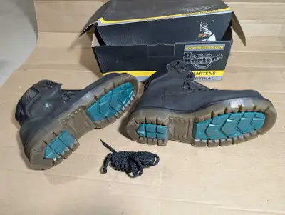 Dr. Martens Safety Shoes size 8, View more