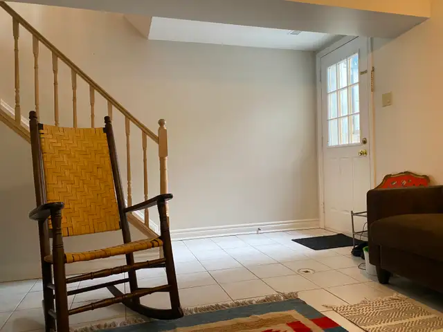 Private Room for Rent with 2 lovely humans and cats- Bloorcourt in Room Rentals & Roommates in City of Toronto - Image 17