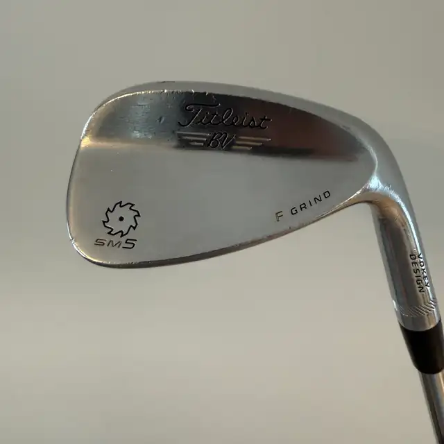 Titleist Vokey SM5 54 Deg Wedge RH in Golf in Guelph - Image 2
