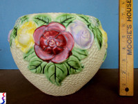 Roseville Rozanne (1917) Art Pottery Ivory Roses Jardiniere Bowl