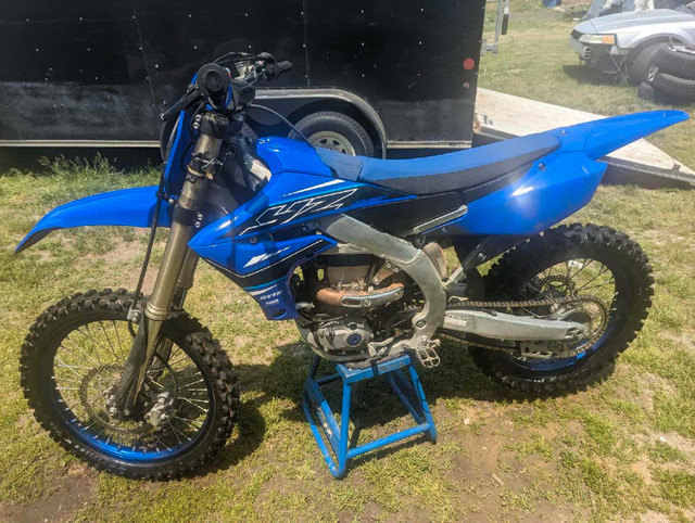 looking for low hour yz250f  in Dirt Bikes & Motocross in Owen Sound