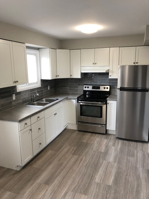 May 1 - For Rent - 51 Sholto Drive $2300