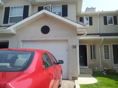 Available: July 01st, 2026 Rent: $2,200.00 Damage Deposit: $2,200 Lease: 1 Year term Utilities: Tena...