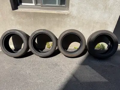 Kumho Majesty Solus 225/45R17 – Like New! Selling a set of Kumho Majesty Solus tires. * Size: 225/45...