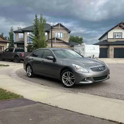 Infiniti g37x sedan for sale. This car is a perfect combination between luxury, reliability, and per...