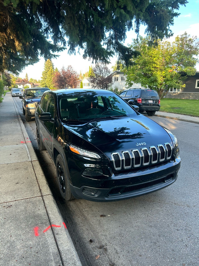 2017 Jeep Cherokee sport  in Cars & Trucks in Red Deer