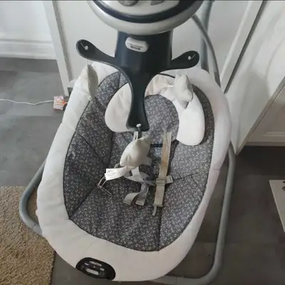 Open Box New Graco Simple Sway LX Baby Swing, View more