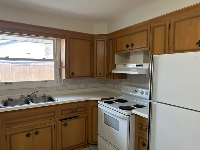 All inclusive! 5  furnished private rms-Sep to April (8 months) in Short Term Rentals in Kitchener / Waterloo - Image 5