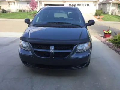 2001 Dodge Grand Caravan for sale, wheelchair accessible, Vision rear entry conversion, fully loaded...