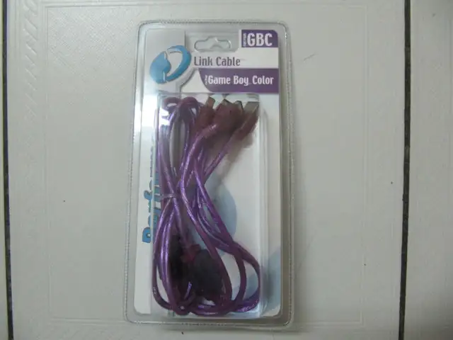 Classic GBC GameBoy Colour Link Cable Item CP-24-606G NEW Ci2000 in Older Generation in Mississauga / Peel Region - Image 2