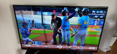 Sony 43” 4K Smart TV (KD-43X750F), View more