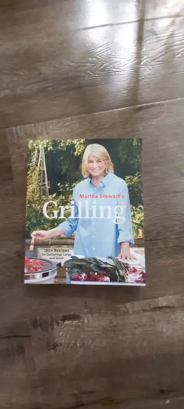 Martha Stewart's Grilling Cookbook, 125+ Recipes