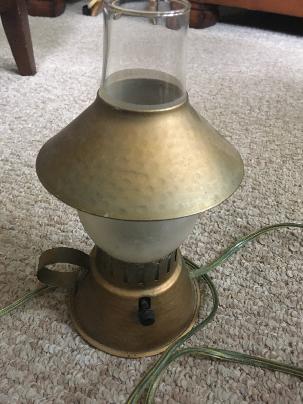 Hurricane Electric lamp in General Electronics in Barrie - Image 4