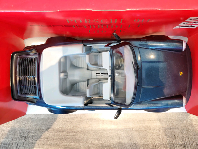 1:16 Diecast Tonka Polistil Porsche 911 930 Turbo Cabrio Blue 1 in Arts & Collectibles in Kawartha Lakes - Image 2