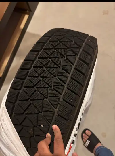Selling a set of Bridgestone Blizzak DM-V2 winter tires. These are premium winter tires known for ex...