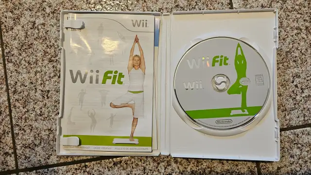 Jeu Wii fit in Nintendo Wii in Laval / North Shore - Image 3
