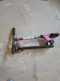 2 wheeled scooter