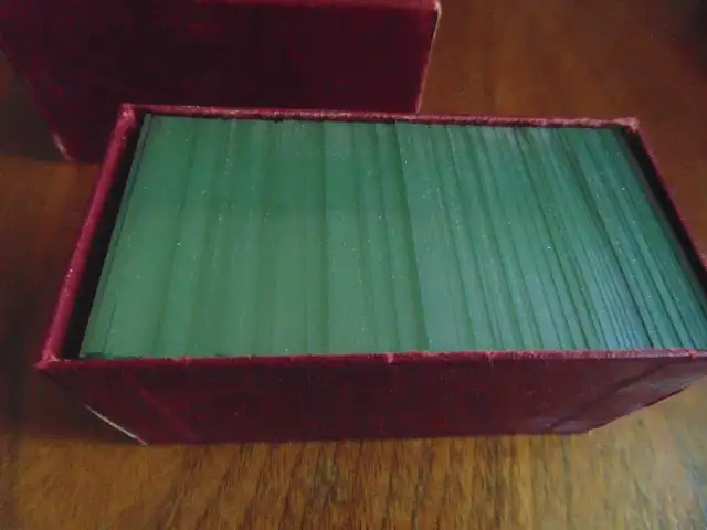 Vintage Wooden Slide Viewer in Arts & Collectibles in London - Image 6