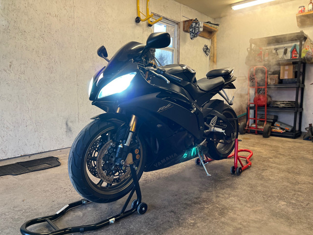 2008 YZF R6 in Sport Bikes in Truro