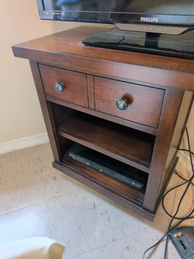 Solid pine end table or TV stand