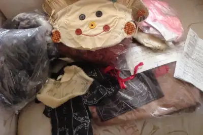 CRAFT KITS DASCHUND; SIAMESE CAT; PORKY PIG PATTERNS ETC, View more