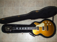 ** LIKE NEW,  GOLD TOP  HAGSTROM  SWEDE  GUITAR **