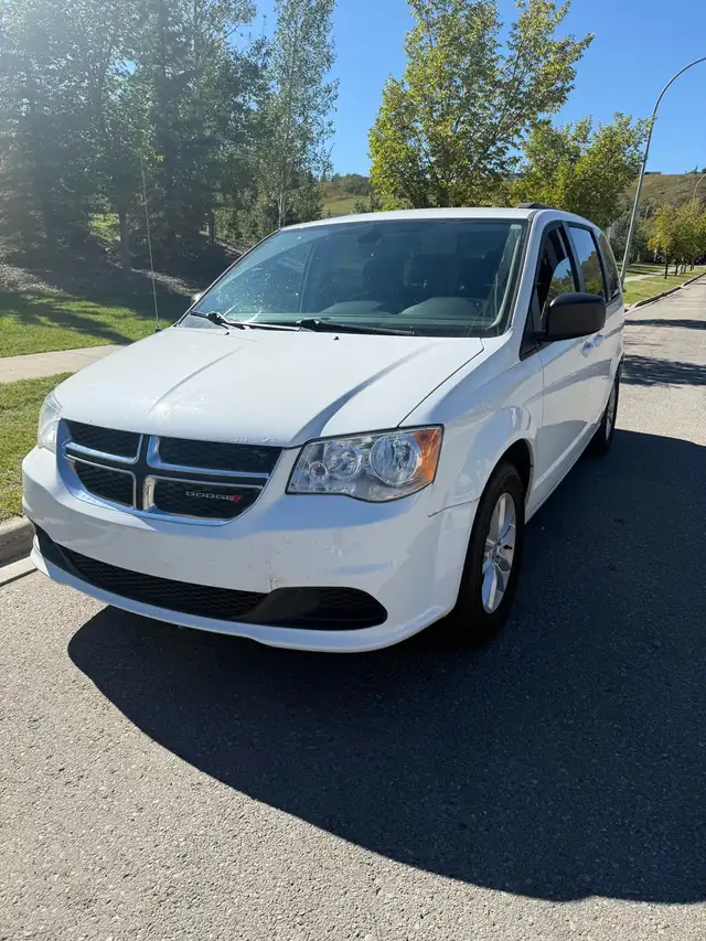 2019 Dodge Grand Caravan SXT (Winter Ready)